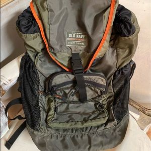 Old Navy backpack it’s not for hiking or camping not school in my opinion!
